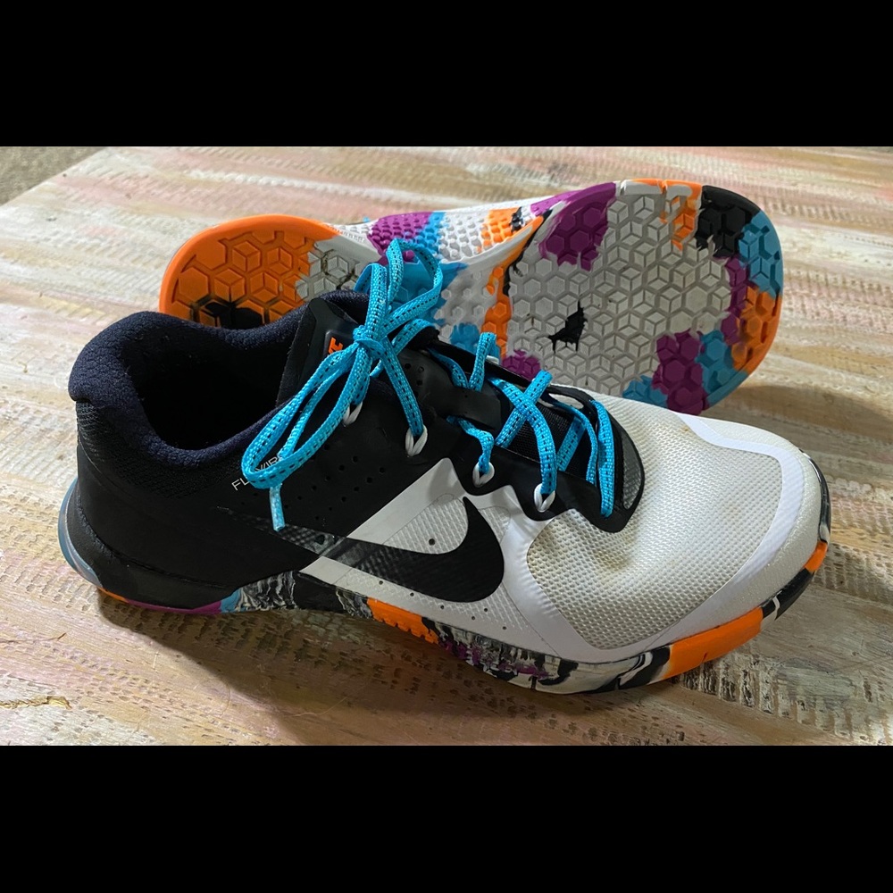 Women’s Nike 8.5